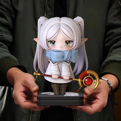 Figura Anime Lillian Roupa Inverno 18cm – Modelo Decorativo Artesanal Personagem Colecionável