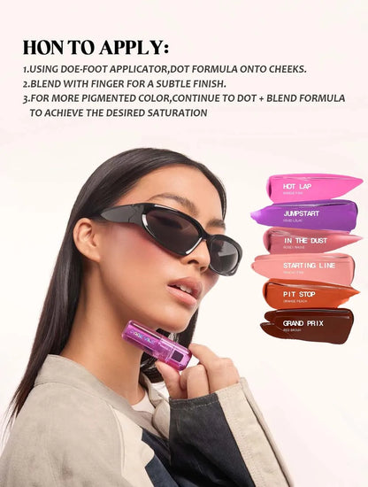 Rubor líquido perlado en 6 colores: resistente al agua y al sudor, efecto natural y duradero.