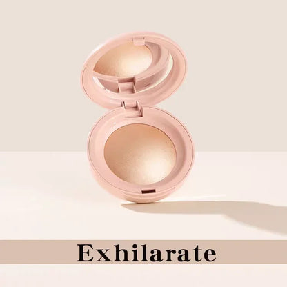 Rubor líquido de contorno en Rosy Brown: sombra de ojos facial hidratante, resistente al agua y voluminosa.