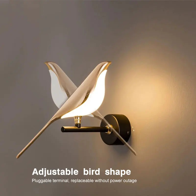 Arandela LED Pássaro Magpie Giratória 360° Dourada - Luminária Parede Nórdica para Quarto e Sala