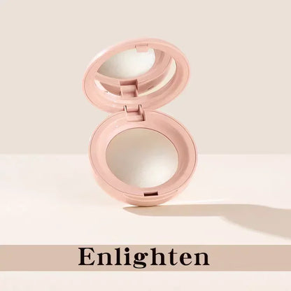 Rubor líquido de contorno en Rosy Brown: sombra de ojos facial hidratante, resistente al agua y voluminosa.