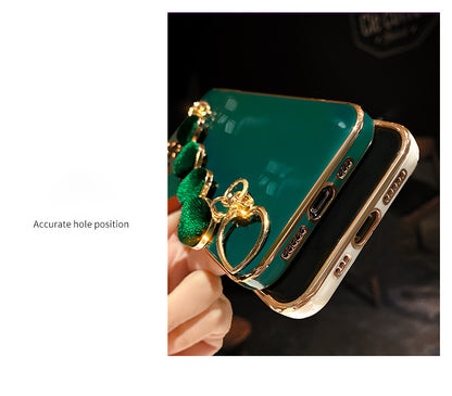 Luxury iPhone Case with Metal Chain Bracelet – Lens and Back Protection, Compatible with iPhone 14/13/12/11/XR/XS/X/8/7/SE, Heart-Shaped Design